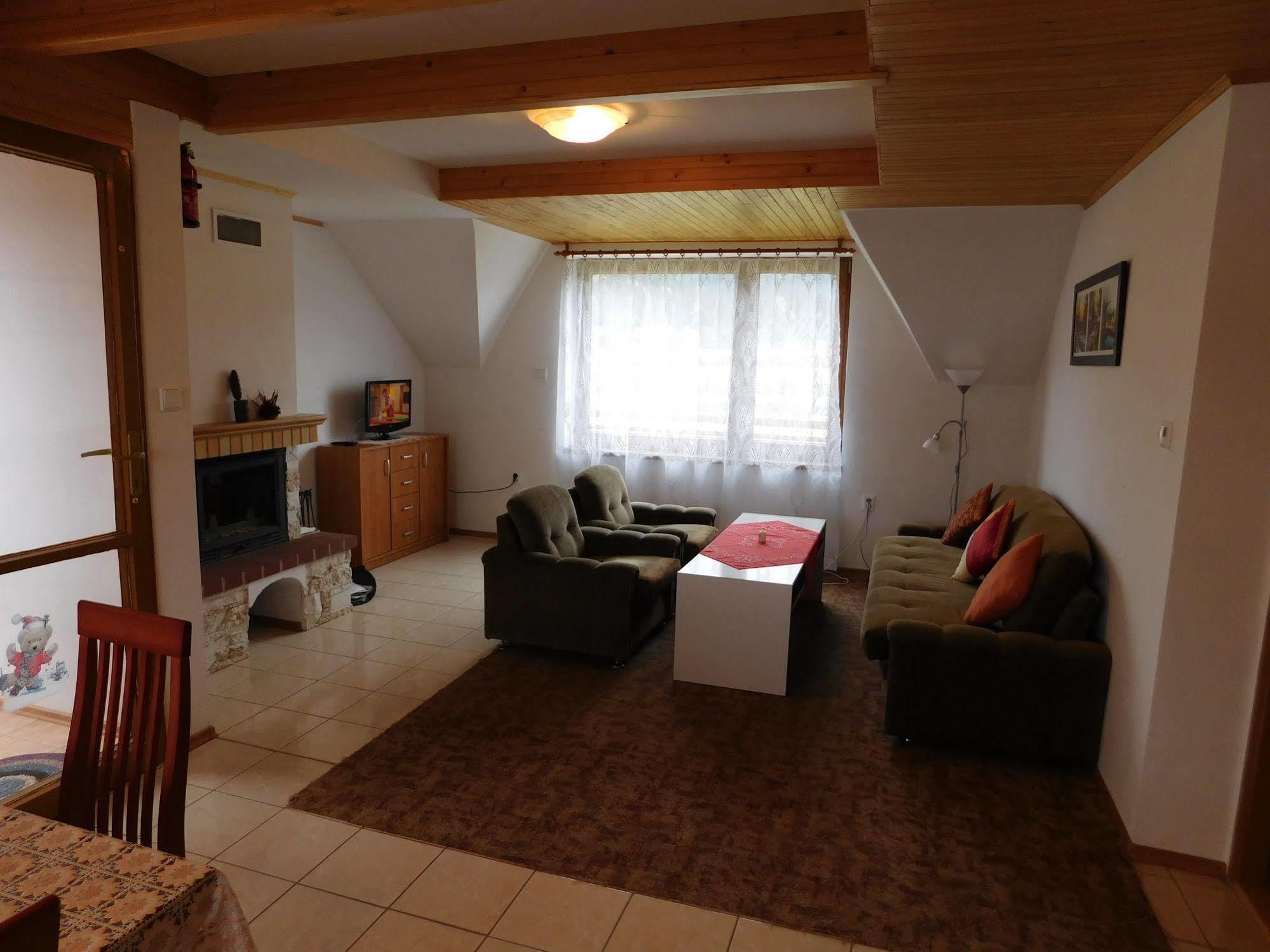 Apartmany Tania Závažná Poruba Bagian luar foto